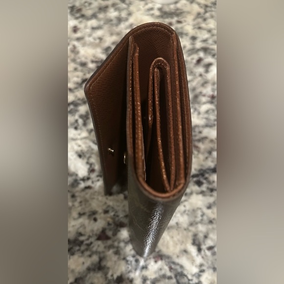 Louis Vuitton Wallet - Authentic SP0095 - Picture 4 of 10